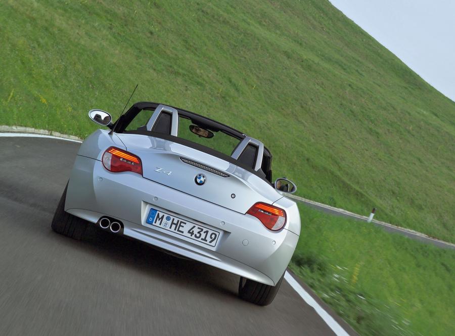  BMW Z4 Roadster 2005 года  (фото 7 из 8)